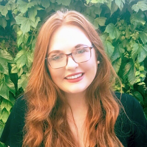 Meet your Posher, Anna - Picture 4 of 4